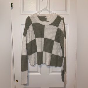 Green & white checkered sweater